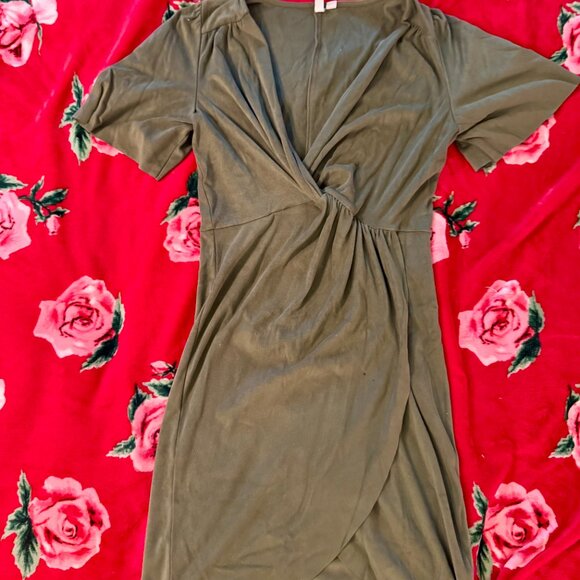 Kensie Olive Green Faux Suede Twist Front Tulip Hem Dress Women’s Size M - Picture 4 of 13